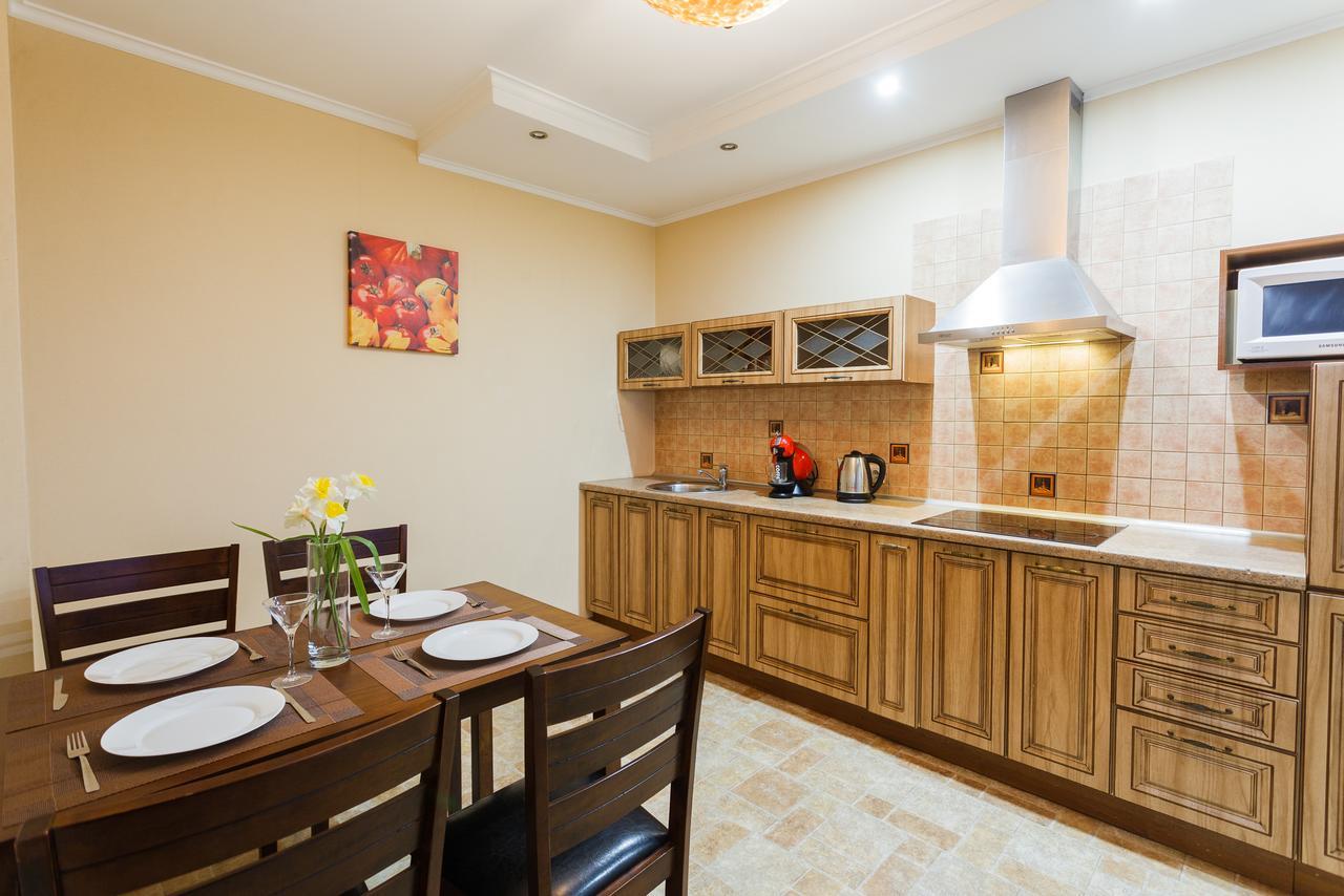 Apartment In Complex Korona On Knyazhyi Zaton 21 Kiev Ngoại thất bức ảnh